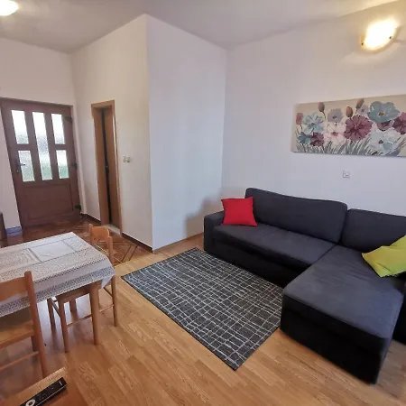 Apartament Uncle *